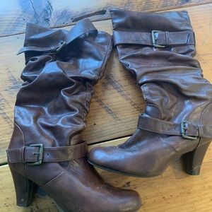 Women’s boots
